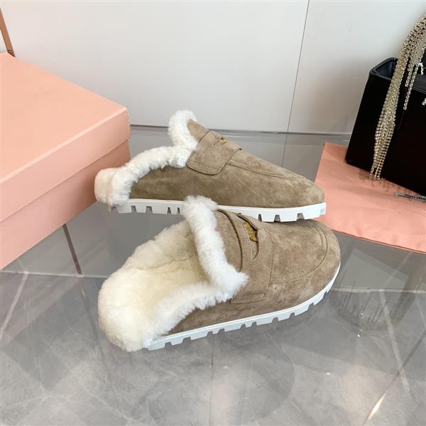 20243518944343 26023